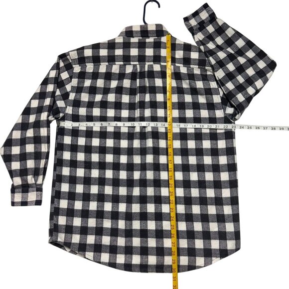 * SOLD * Black & White Plaid Flannel Shirt with Snowman Size M Excellent - Picture 3 of 6